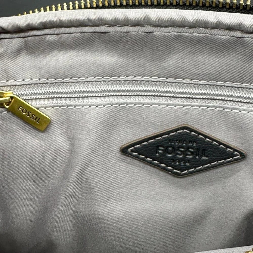 Fossil Crossbody Purse Maisie Black Leather Camera Bag Adjustable Shoulder Strap - Picture 7 of 15